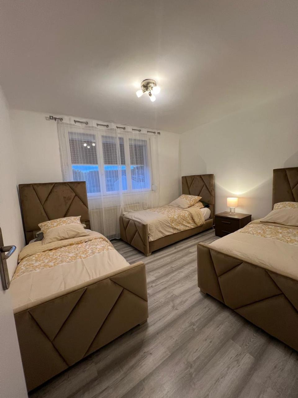 Maison 8 Personnes Faches-Thumesnil ภายนอก รูปภาพ